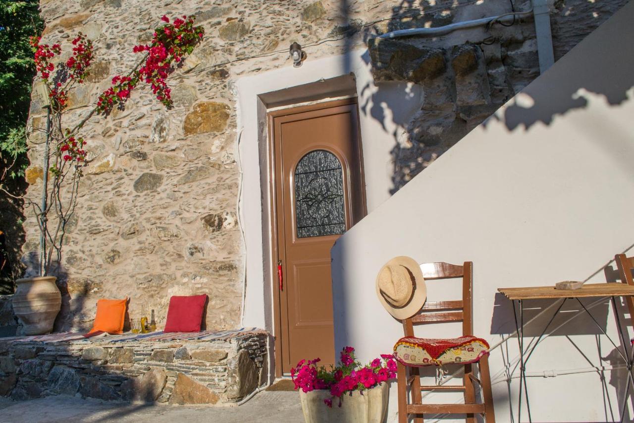 Feneri 3 -Cozy Rustic Apt 20' From Elafonisi Beach Perivolia  エクステリア 写真